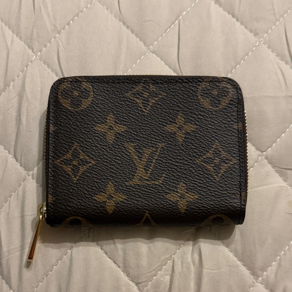 Louis Vuitton Black and Brown Monogram Key Holder